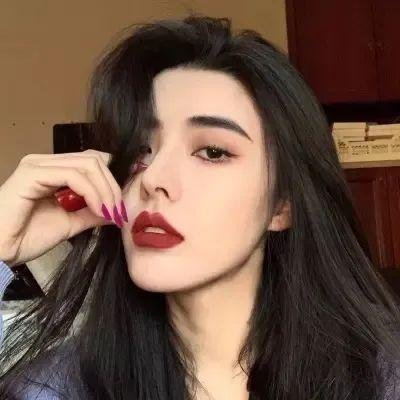 娘娘出征寸草不生